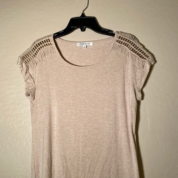 Rose & Olive cream boho styled tee shirt top - Picture 1 of 7